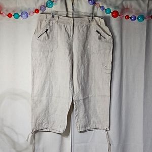 Light tan linen capri pants